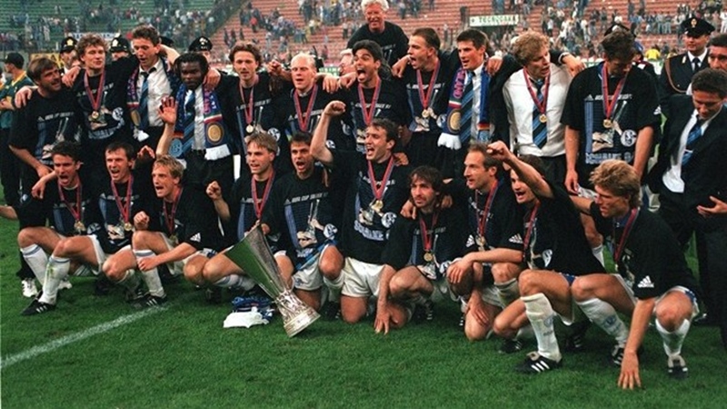schalke-uefa-1997-wp